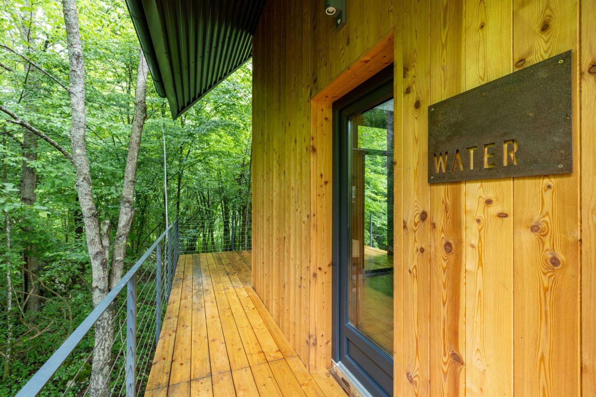 Apartmán Tree Elements Treehouse Retreat Slunj Pokoj fotografie