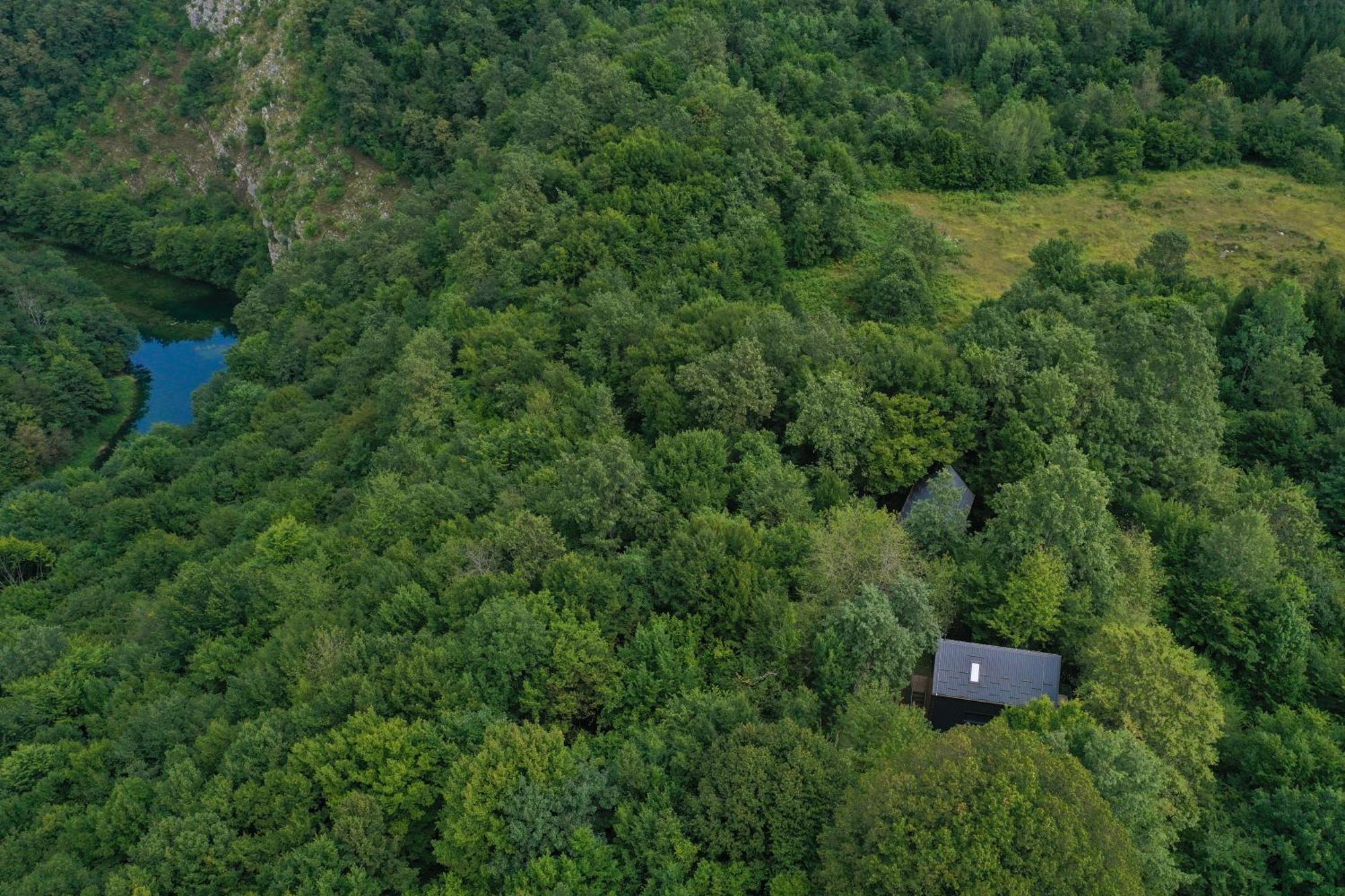 Apartmán Tree Elements Treehouse Retreat Slunj Exteriér fotografie